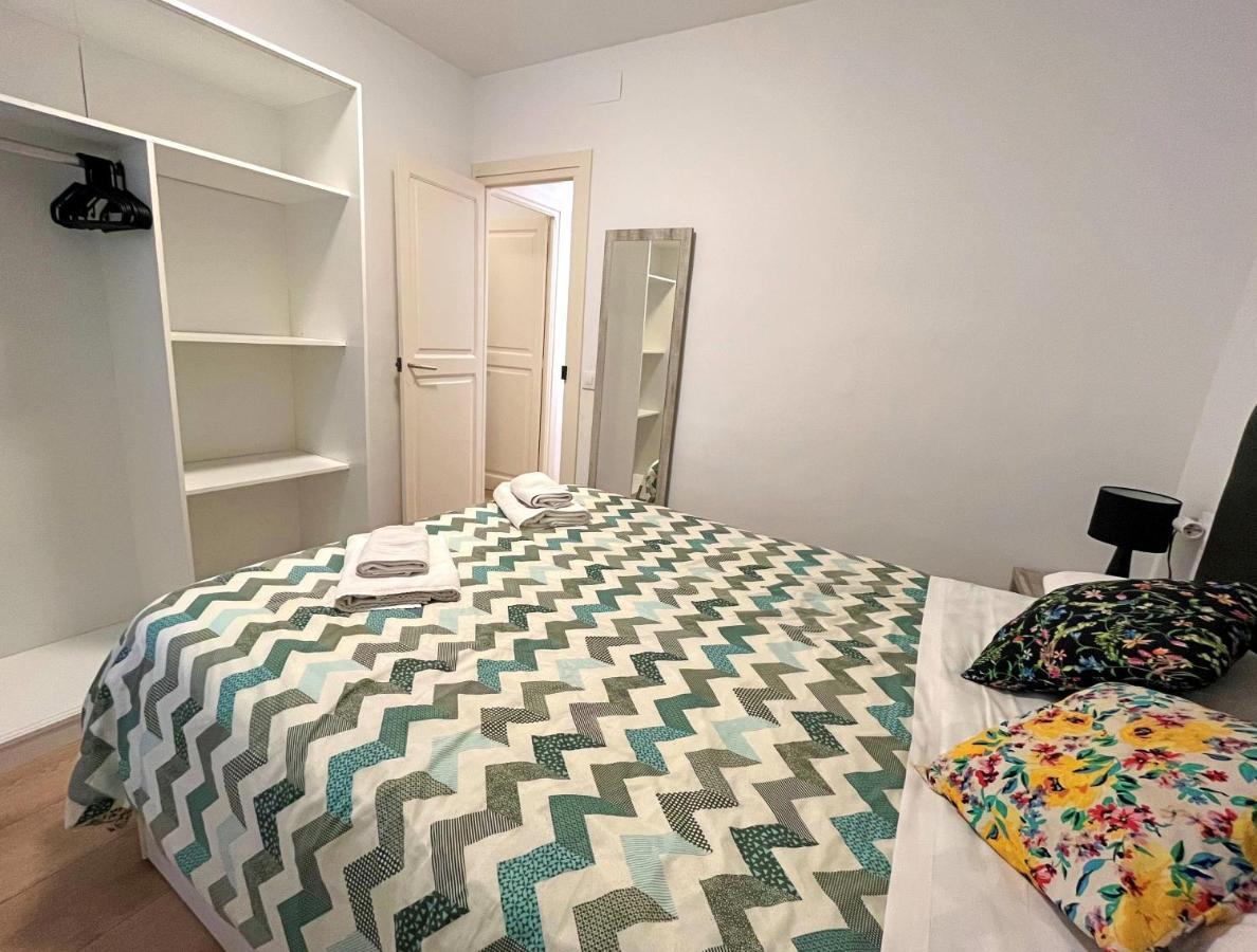 Apartamento Cerca De La Playa Blanes Exteriör bild