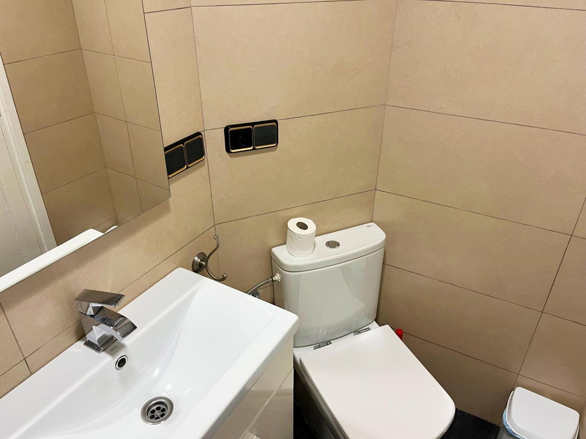 Apartamento Cerca De La Playa Blanes Exteriör bild