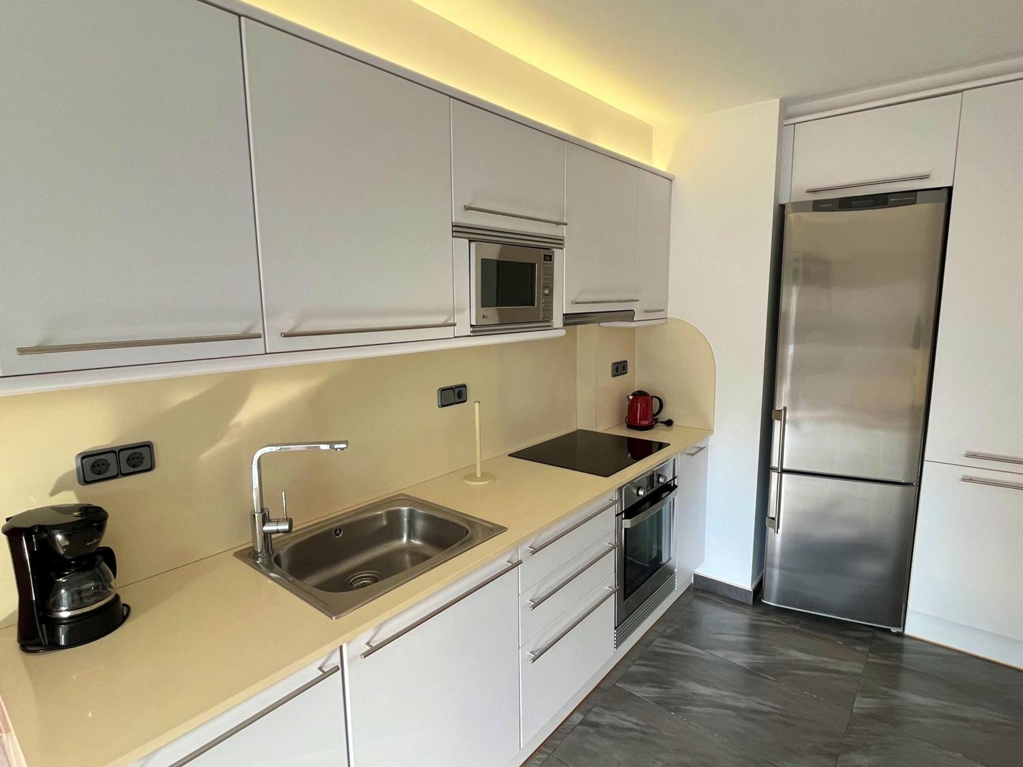 Apartamento Cerca De La Playa Blanes Exteriör bild