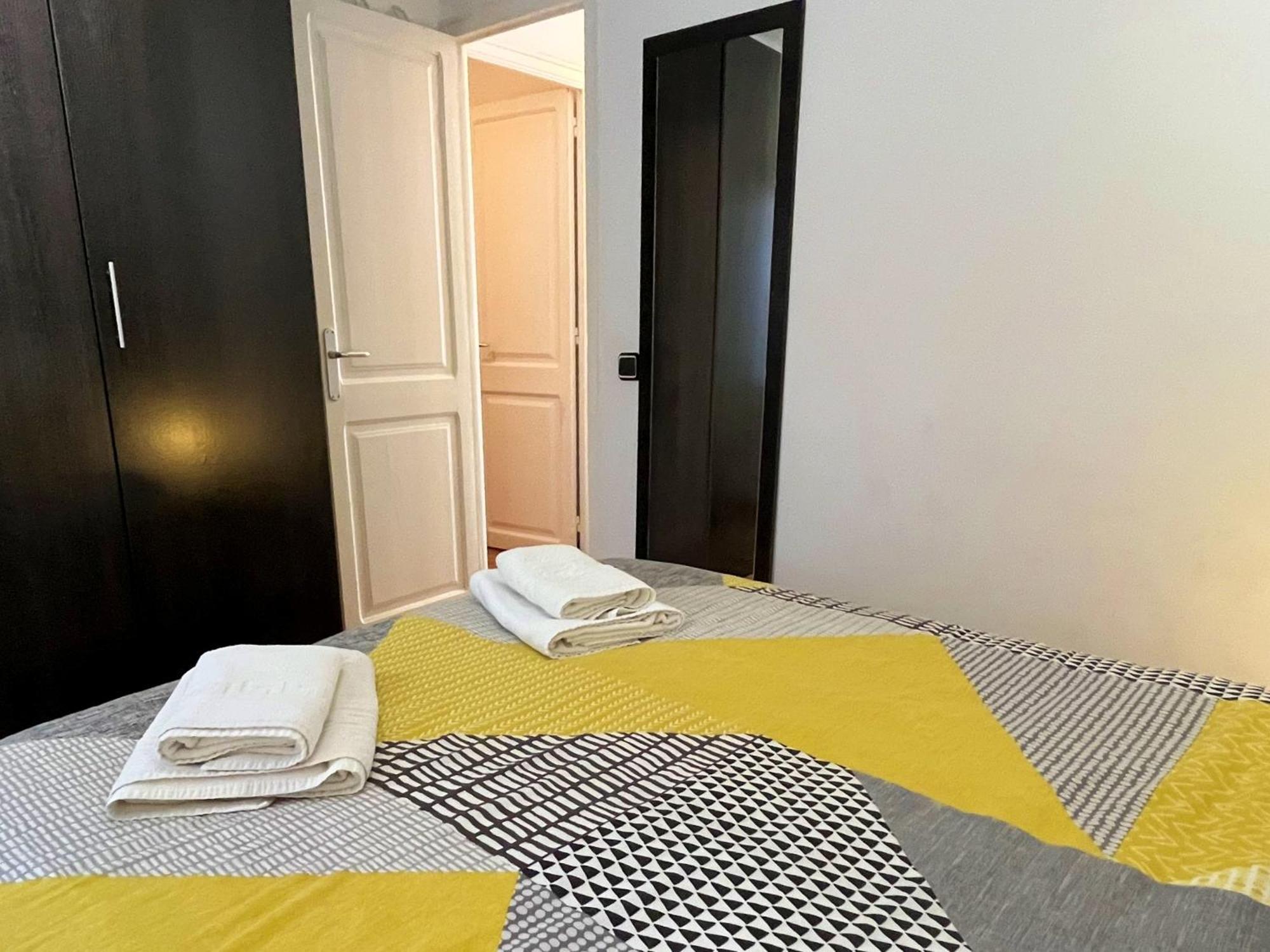 Apartamento Cerca De La Playa Blanes Exteriör bild