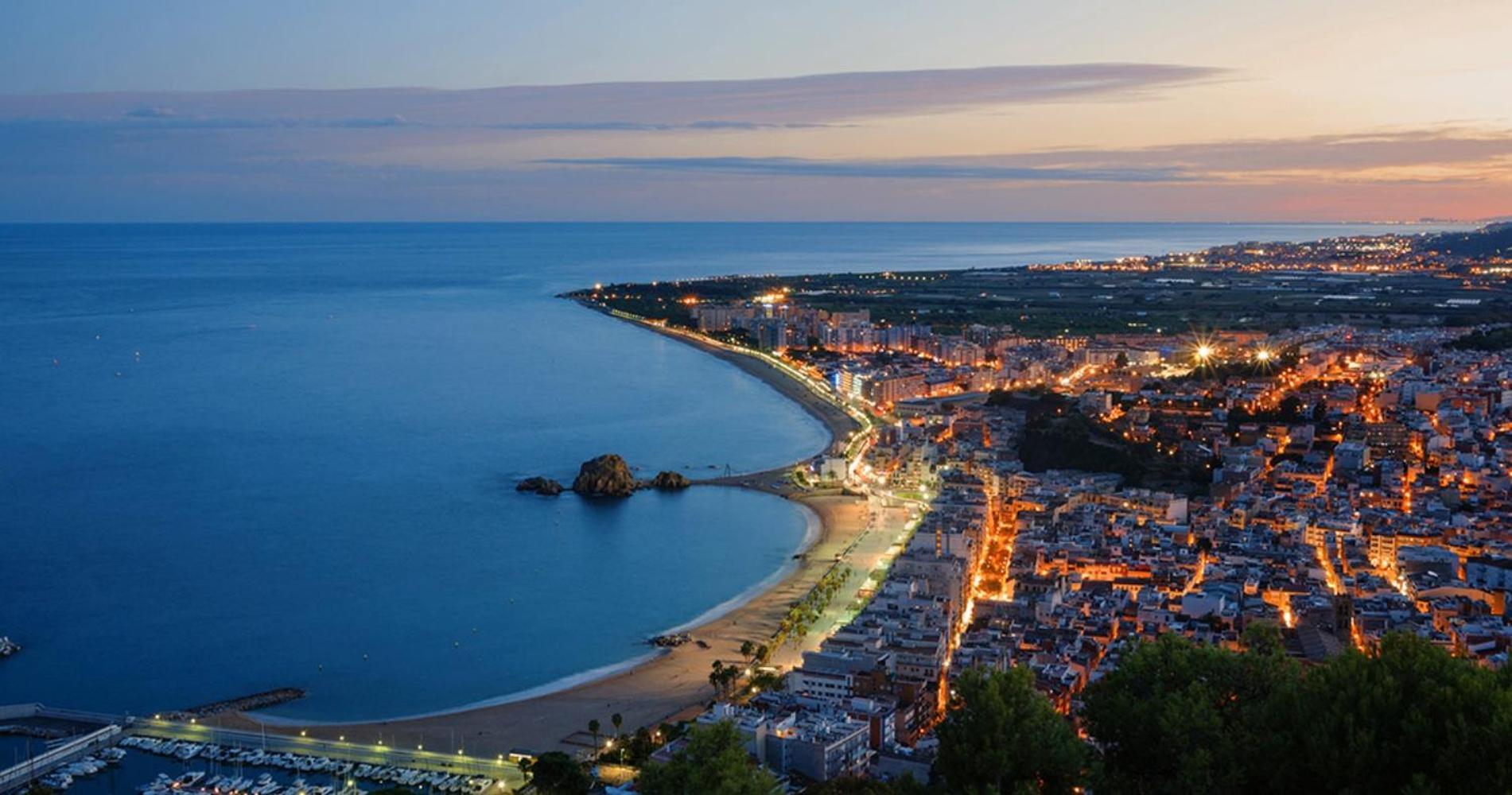 Apartamento Cerca De La Playa Blanes Exteriör bild